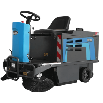 Самоходная подметальная машина Gadlee GTS 1200