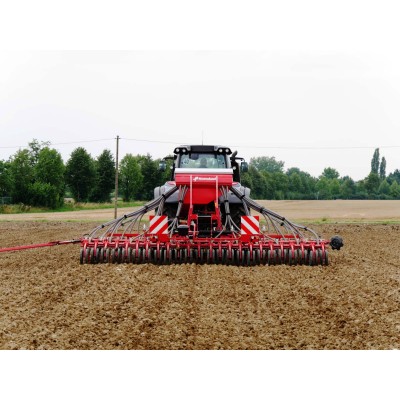 Сеялка Kverneland ts-drill Ширина захвата 6 м, 150 мм. междурядье